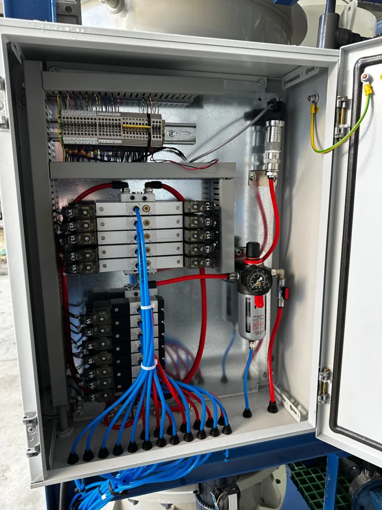 WhatsApp Image 2025-02-02 at 11.39.50 (2)